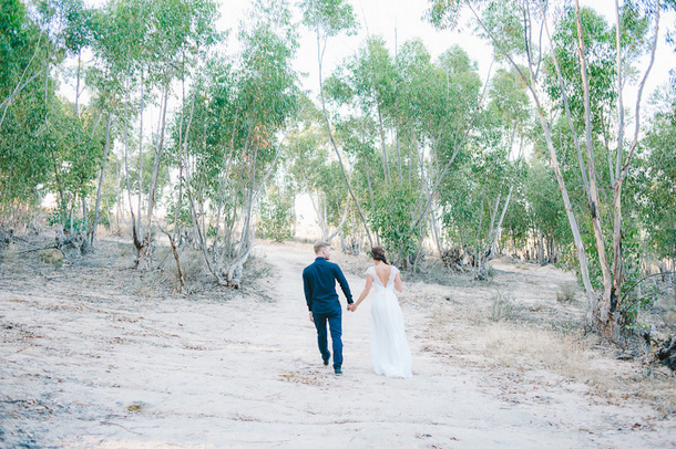 021-ZM-pastel-geometric-wedding-natural-light Kalmoesfontein