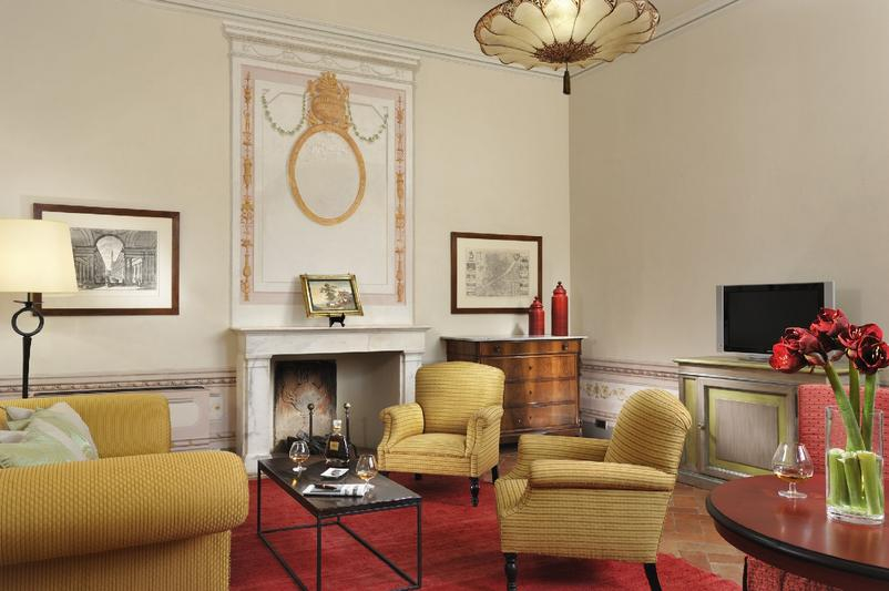 Castello_del_Nero_-_Deluxe_Suite_102_living_room COMO CASTELLO DEL NERO HOTEL & SPA