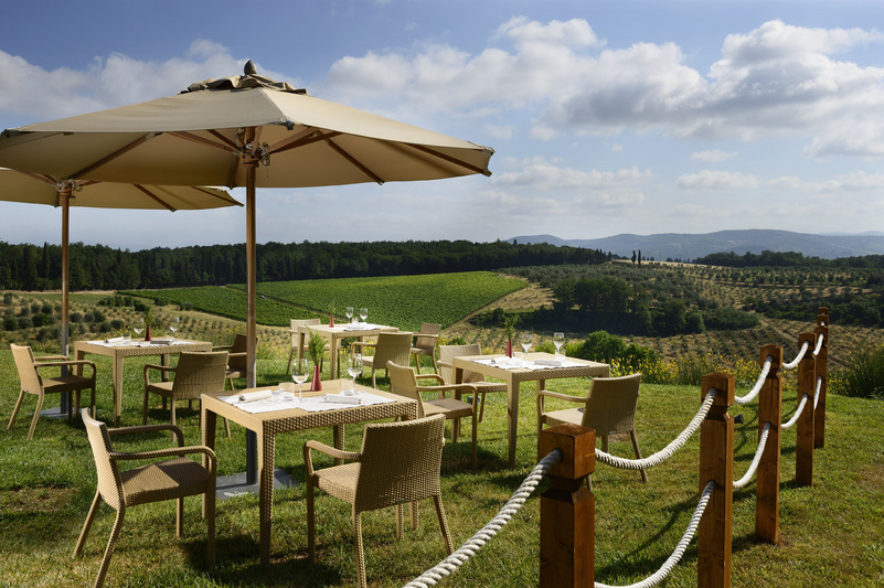 Pranzo_esterno COMO CASTELLO DEL NERO HOTEL & SPA