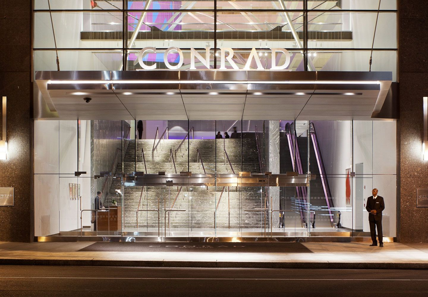 gallery_larger_hotel_Exterior Conrad New York