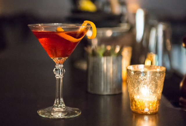 inside-seattle-s-smallest-craft-cocktail-bar (5) The Heritage Room