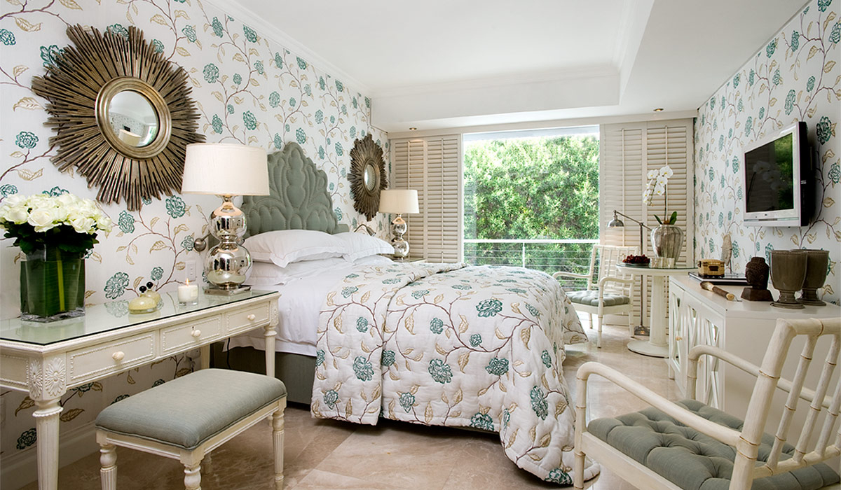 12A-Accom-MFRoom-005-1200x700 The Twelve Apostles Hotel and Spa