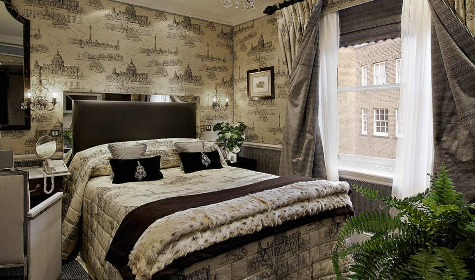 389770_10150676186849144_18590666_n The Egerton House Hotel