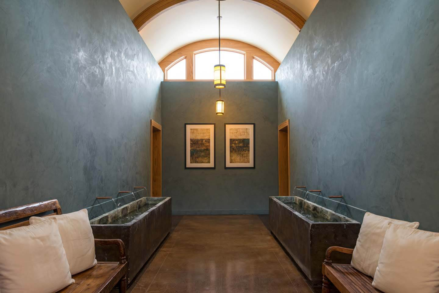 austin-spa-hallway-with-pillows-1440 Miraval Austin