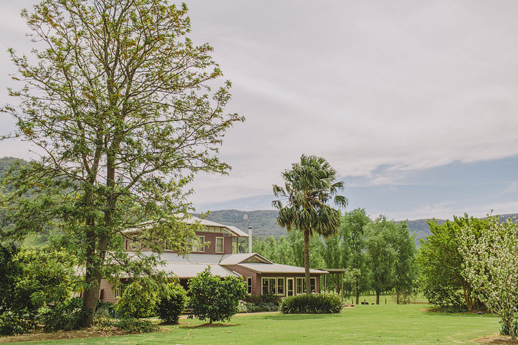 melrossfarm_wedding_kangaroo-valley-22 The Barn On Melross