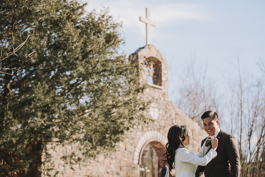 Sassafras-Springs-Vineyard-Wedding-in-Springdale-Arkansas-Amy-and-Hyatt-18 Sassafras Springs Vineyard and Winery