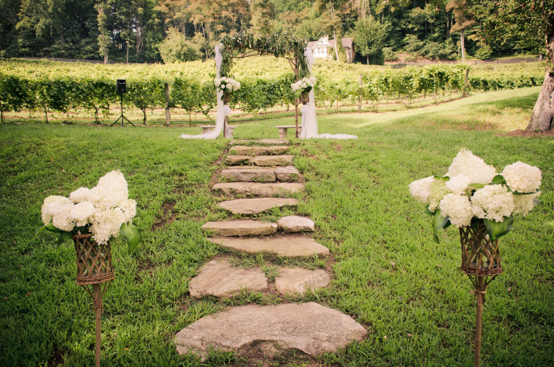 THE_VINEYARD_AT_37_HIGH_HOLLY_wedding_3 The Vineyard at High Holly