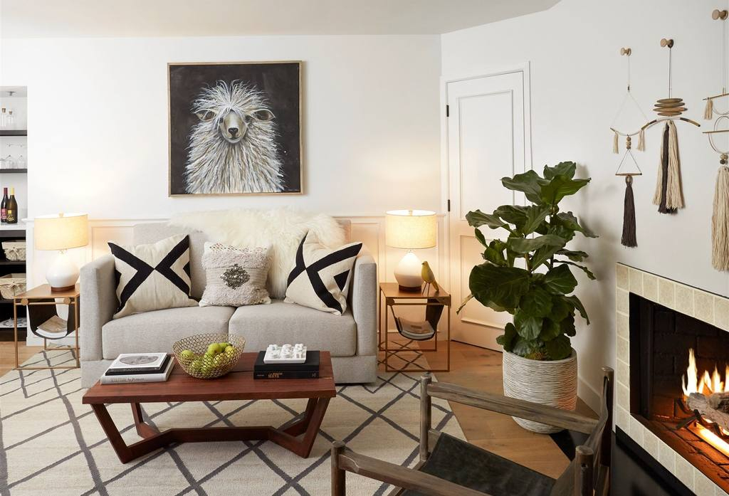 The_Landsby_Tower_Suite_King_2 The Landsby