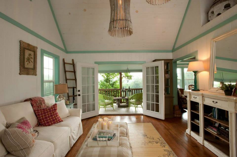 Vineyard_37_High_Holly_Farmhouse_1 The Vineyard at High Holly