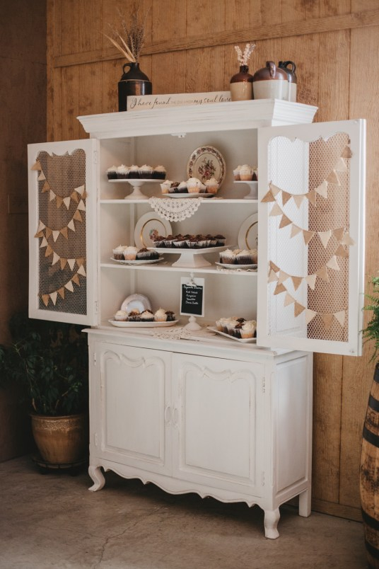 flora-corner-farm-maryland-rustic-wedding-photography-10 Flora Corner Farm LLC