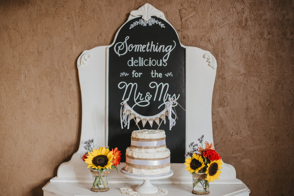 flora-corner-farm-maryland-rustic-wedding-photography-7-1024x682 Flora Corner Farm LLC