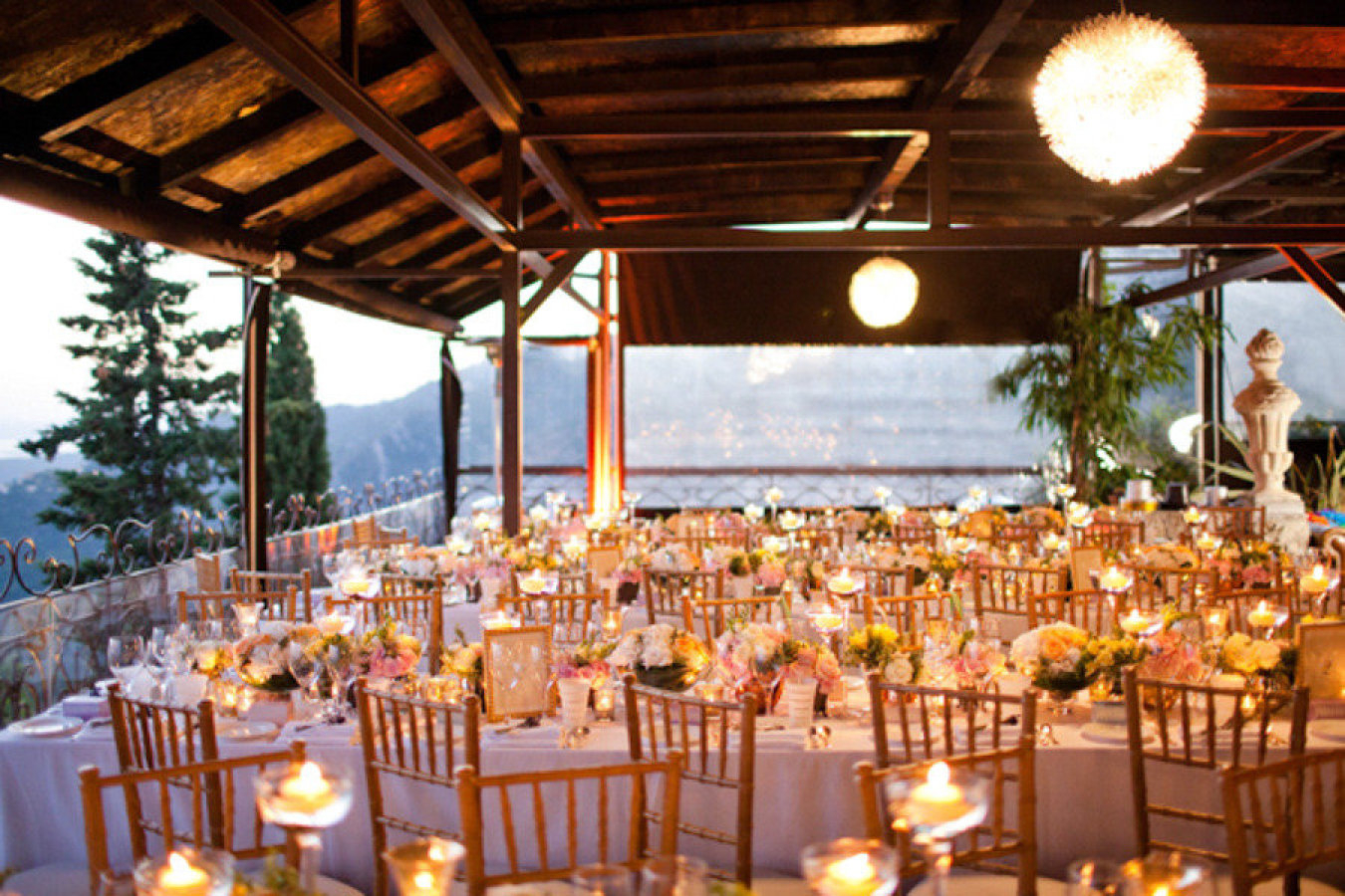 french-riviera-classic-wedding-7 Château de la Chèvre d'Or