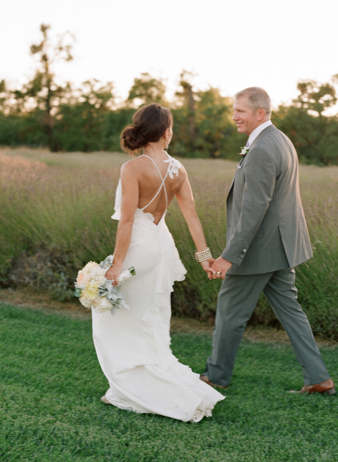 5499b90c2ea22$!x900 Bear Flag Farm