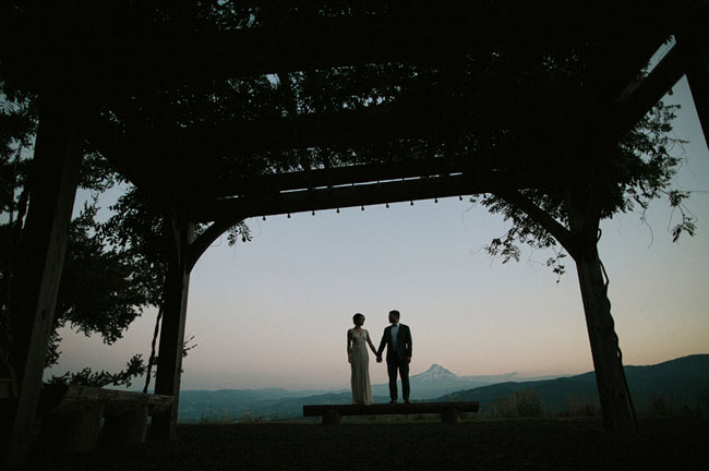 Gorge-Crest-Vineyards-Wedding-21 Gorge Crest Vineyards