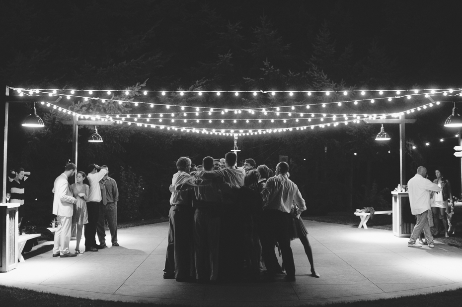 Gorge-Crest-Vineyards-Wedding-22 Gorge Crest Vineyards