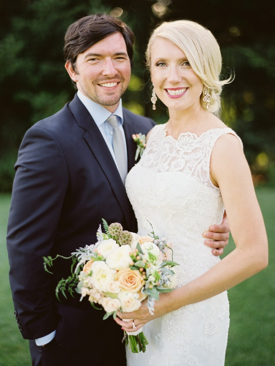 Gorge-Crest-Vineyards-Wedding-35 Gorge Crest Vineyards