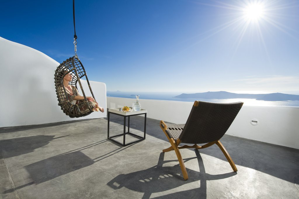 outdoor_3-1024x681 Sophia Luxury Suites