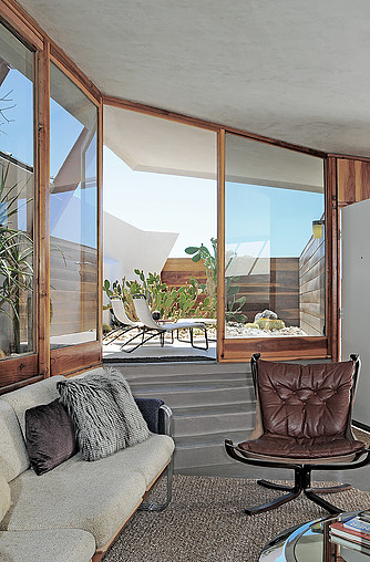 hotel-lautner-12 The Lautner Compound