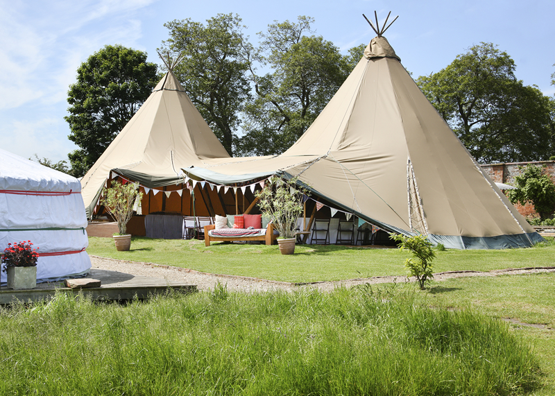 237E1637 Talton Lodge & Talton House