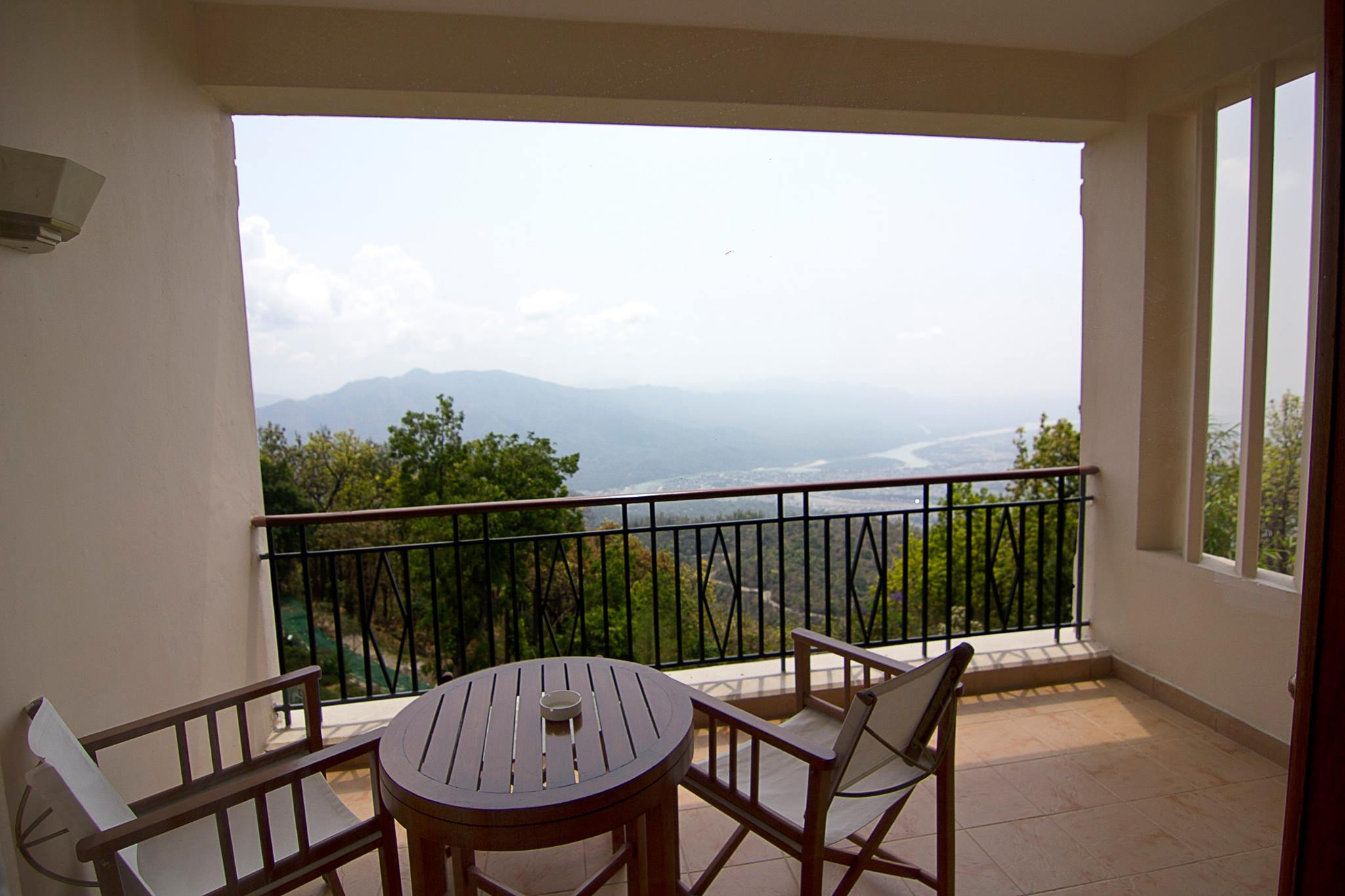 ananda-in-the-himalayas-6-oDdYFa Ananda In The Himalayas