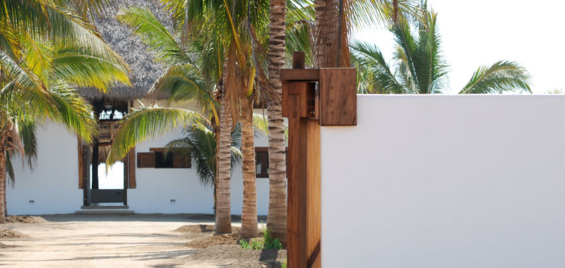 entrance Casa Creando Olas