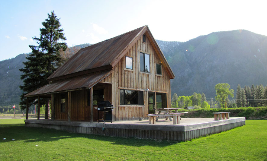 farm_house04 Rolling Huts