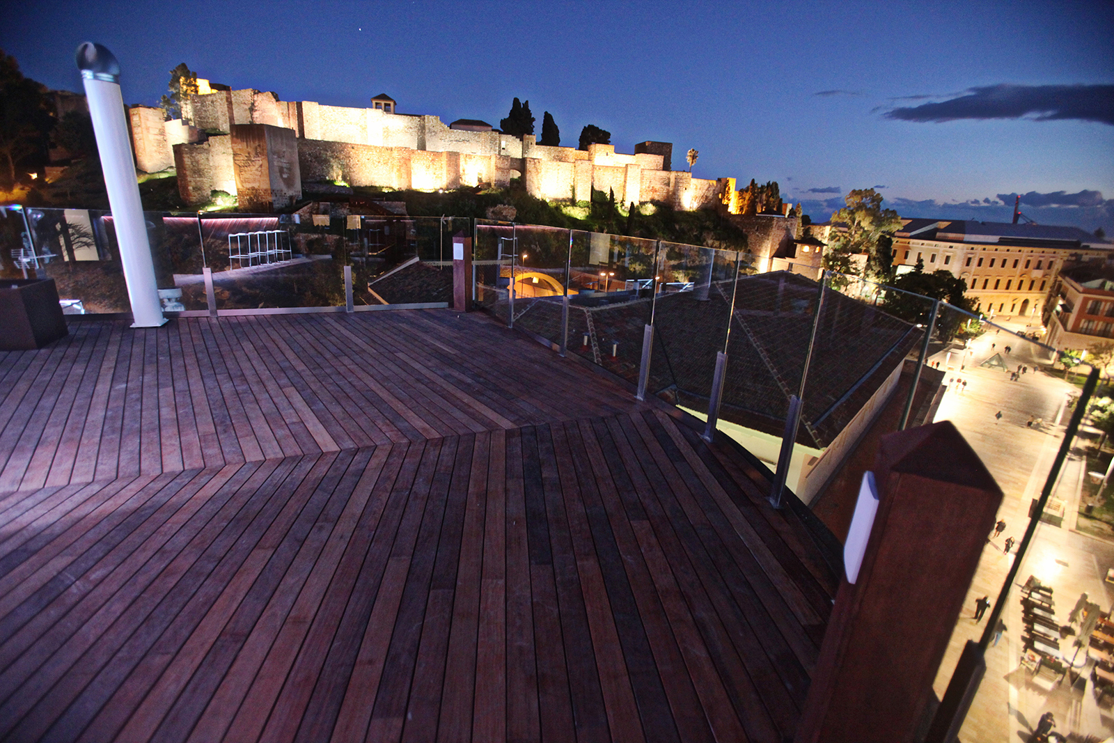 alcazaba-premium-hostel-8 Batik