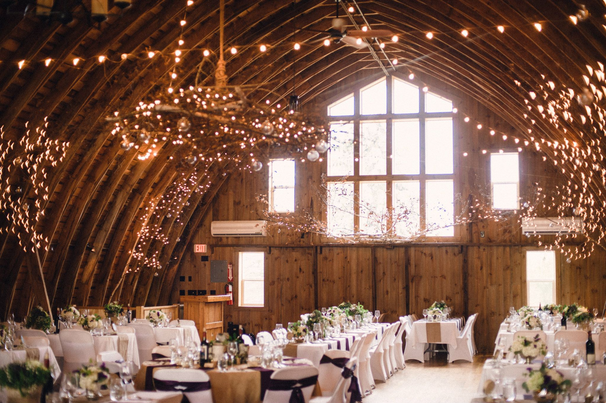 barn-at-five-lakes-resort-18 Barn at Five Lakes Resort