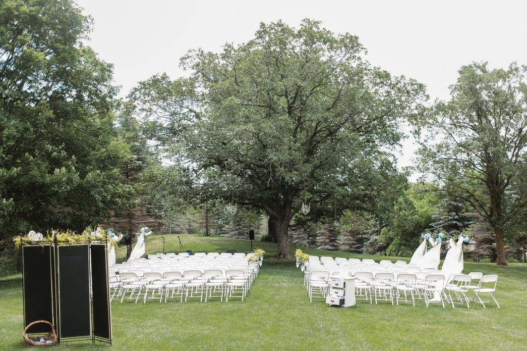 barn-at-five-lakes-resort-2 Barn at Five Lakes Resort