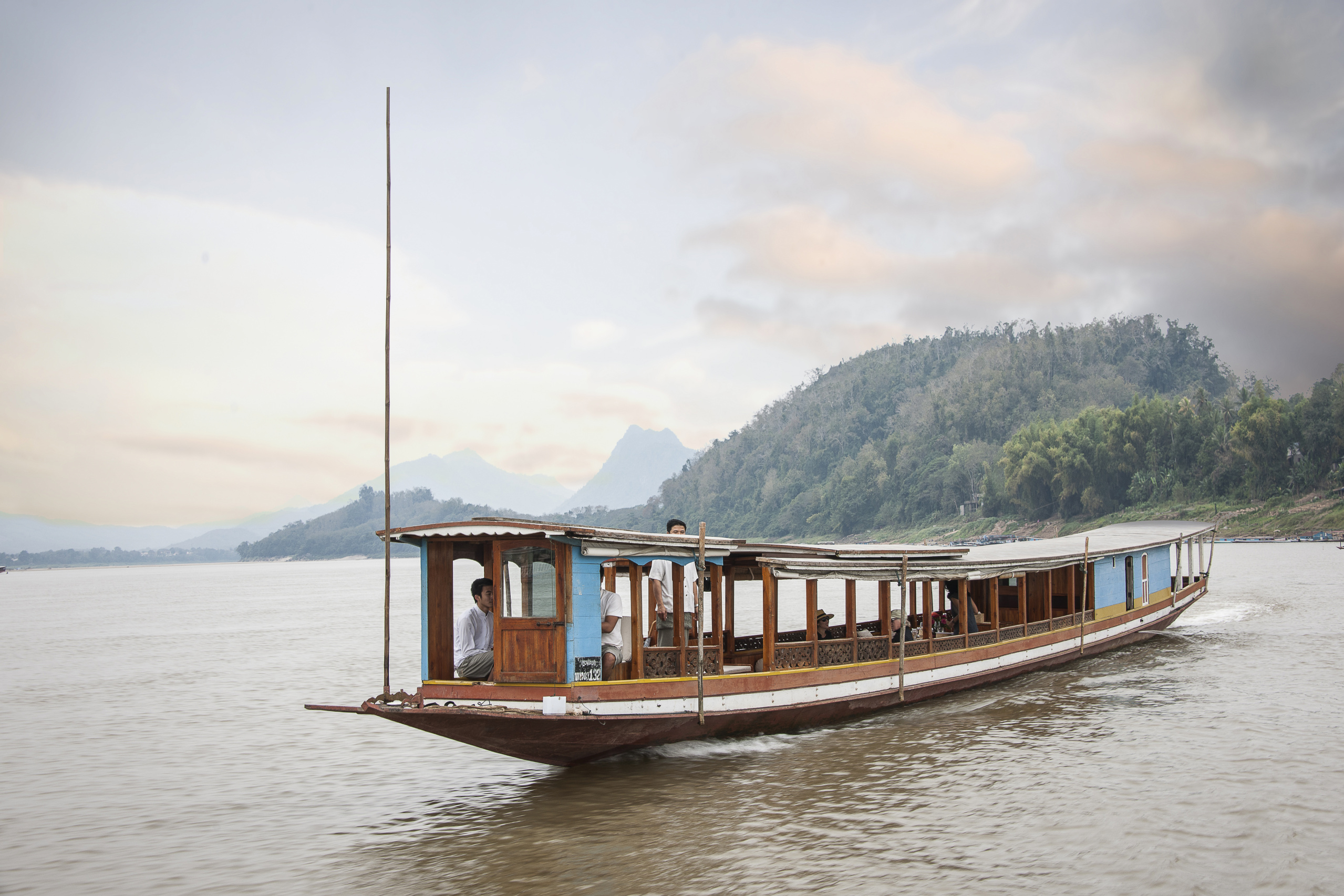 Boat on Mekong near LPQ_High Res_1403 Amantaka