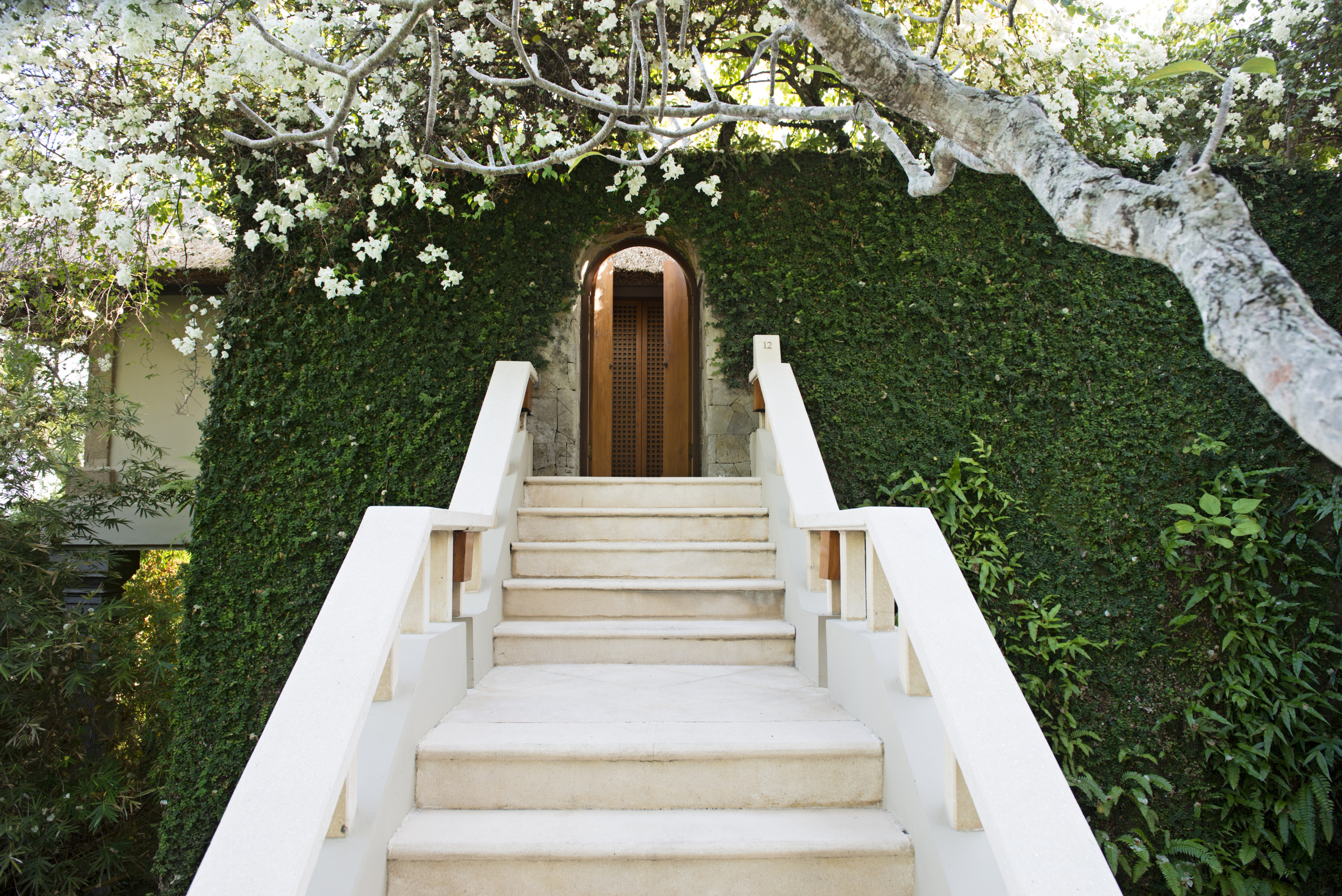 Elevated walkways_High Res_1483 Amankila