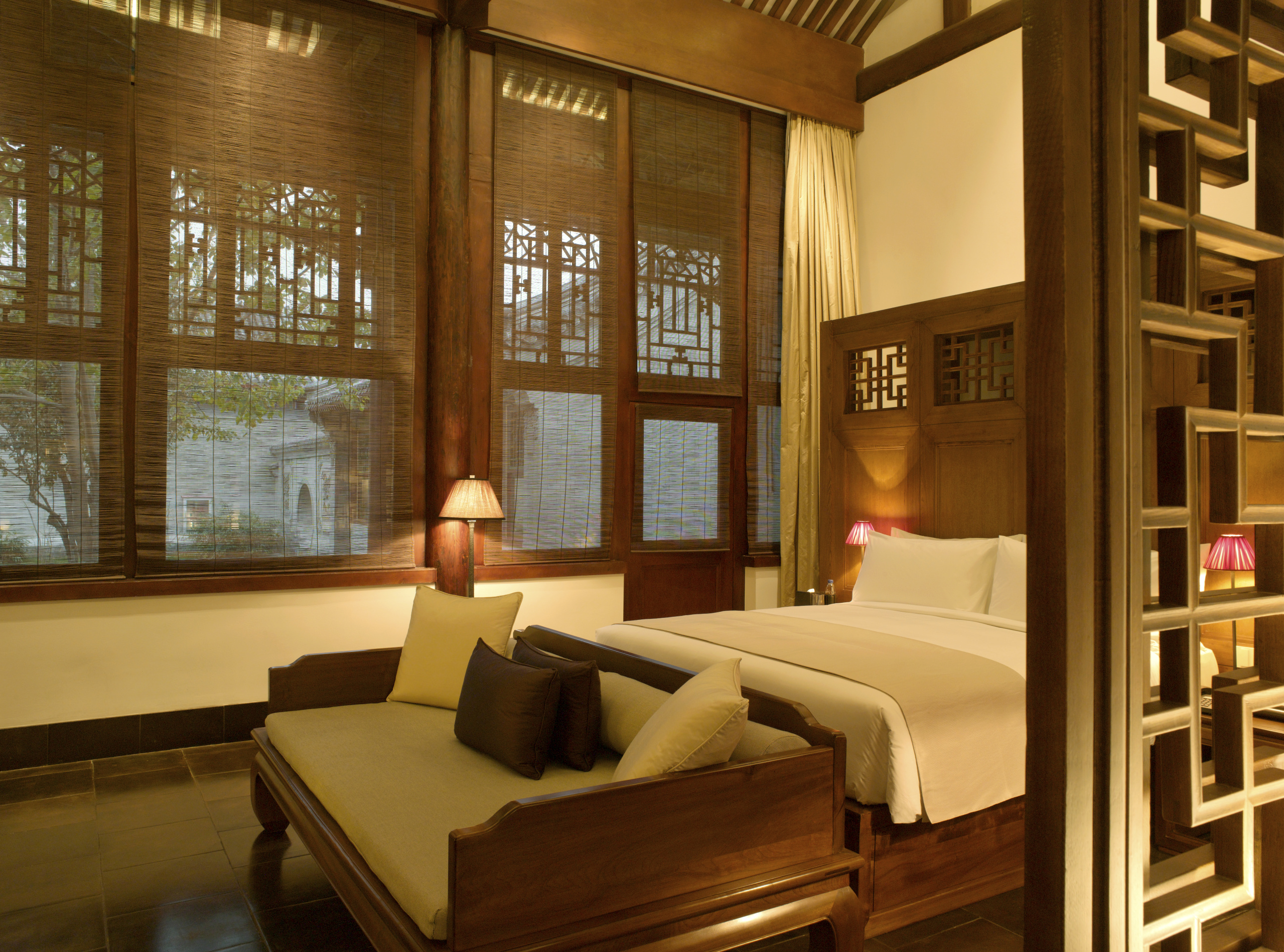 Imperial Suite Bedroom_High Res_2282 Aman at Summer Palace