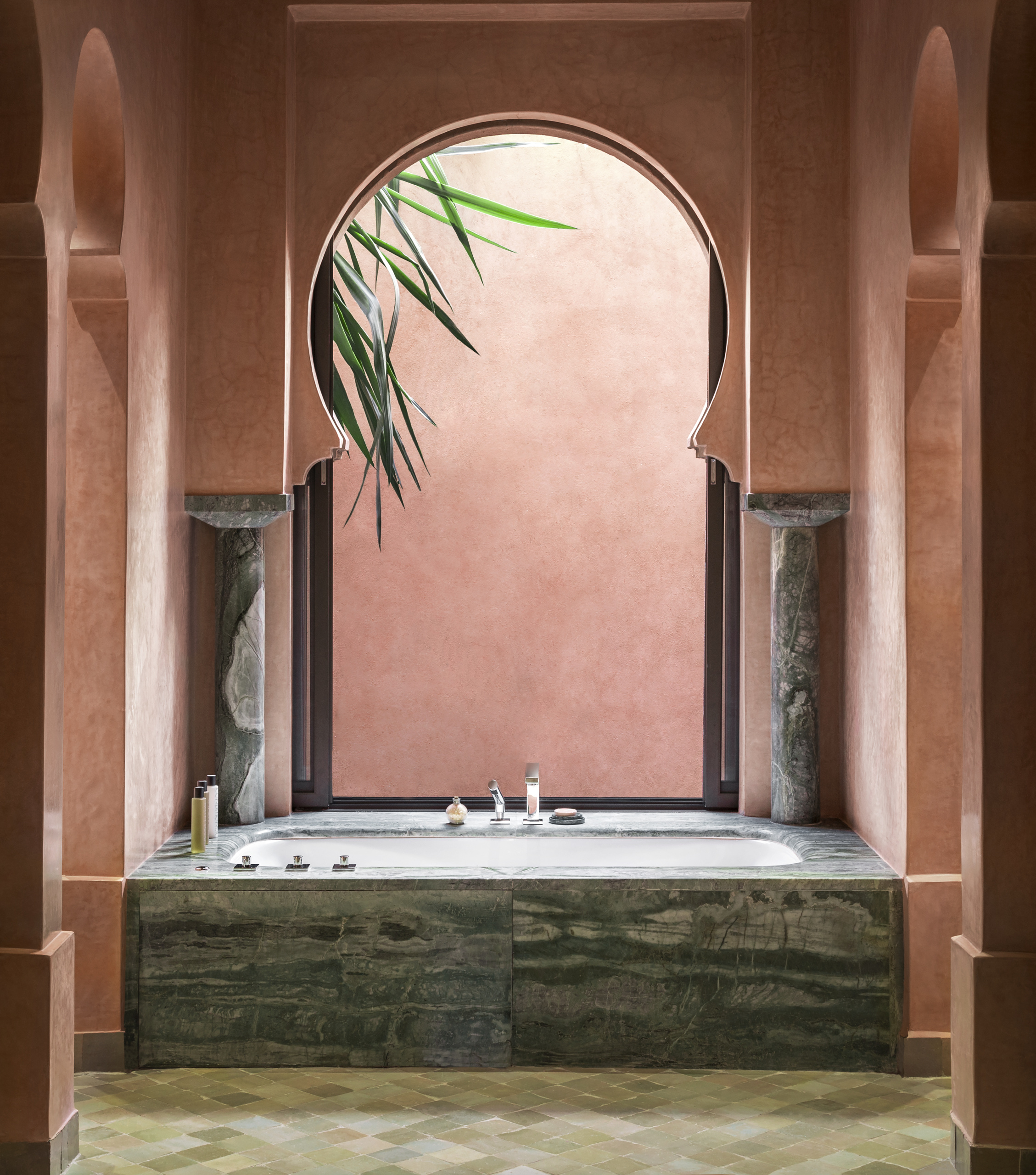 Maison `s Upstairs Master bathroom_High Res_1004 Amanjena