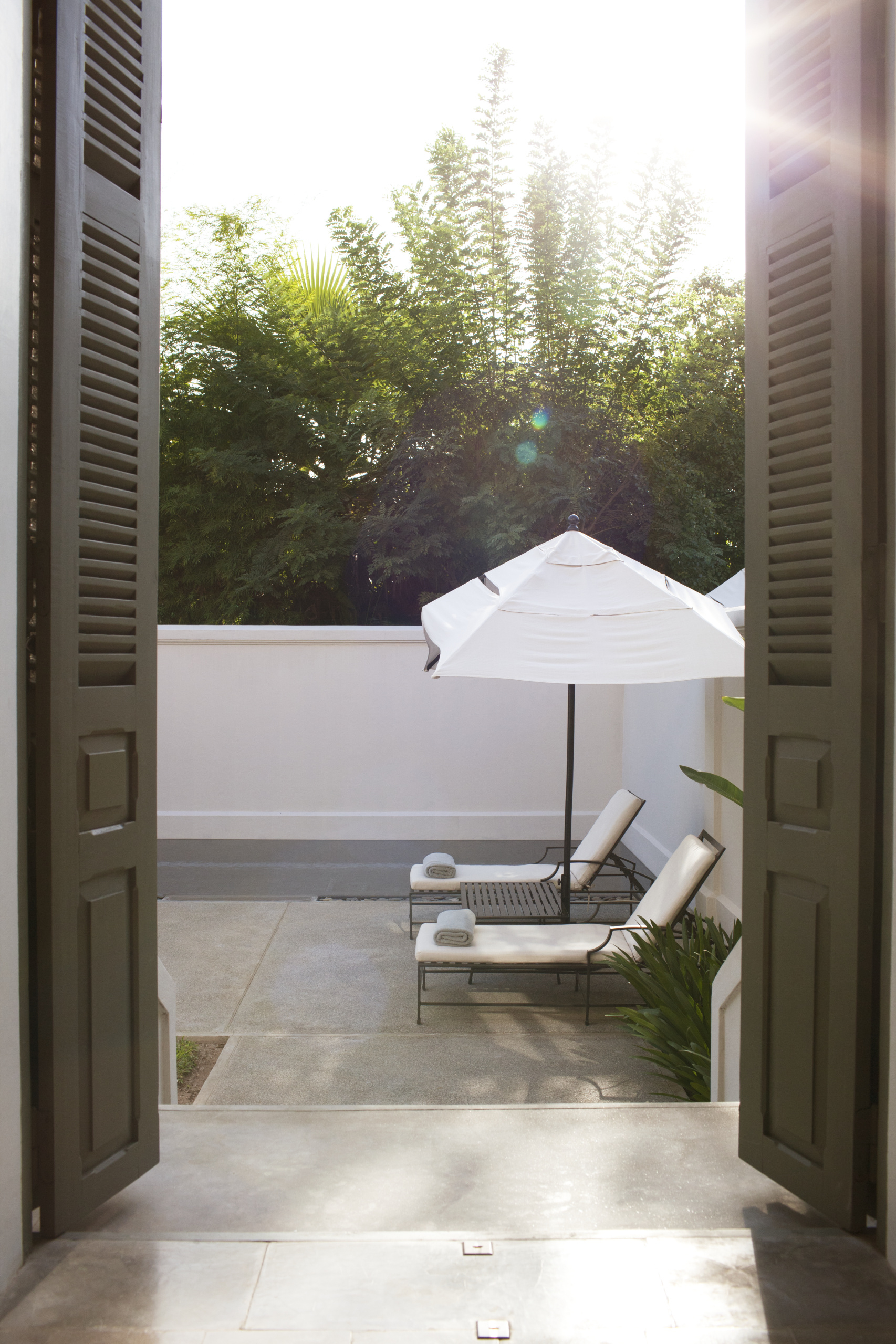 Pool Suite Courtyard_High Res_6218 Amantaka