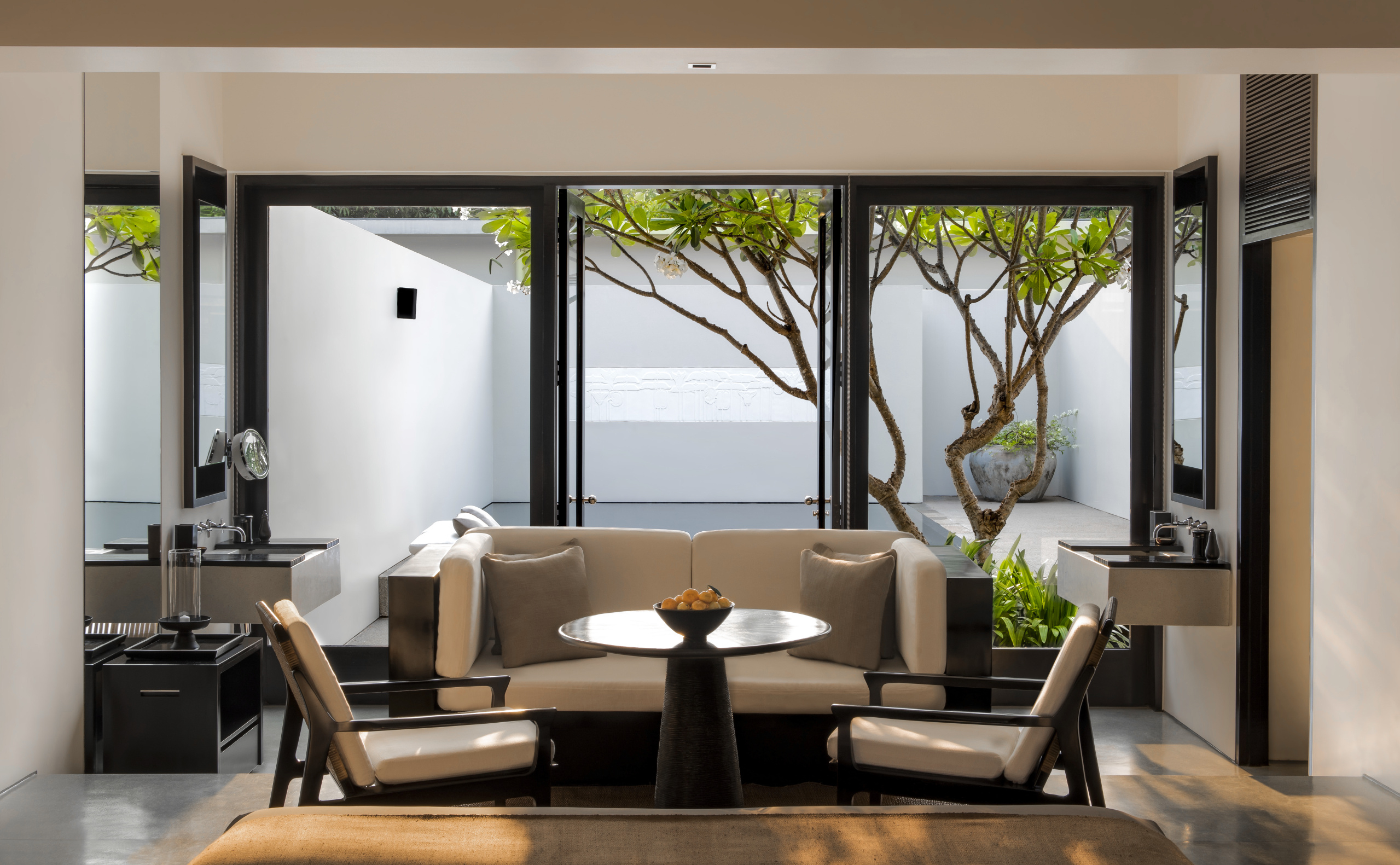 Pool suite_High Res_6642 Amansara