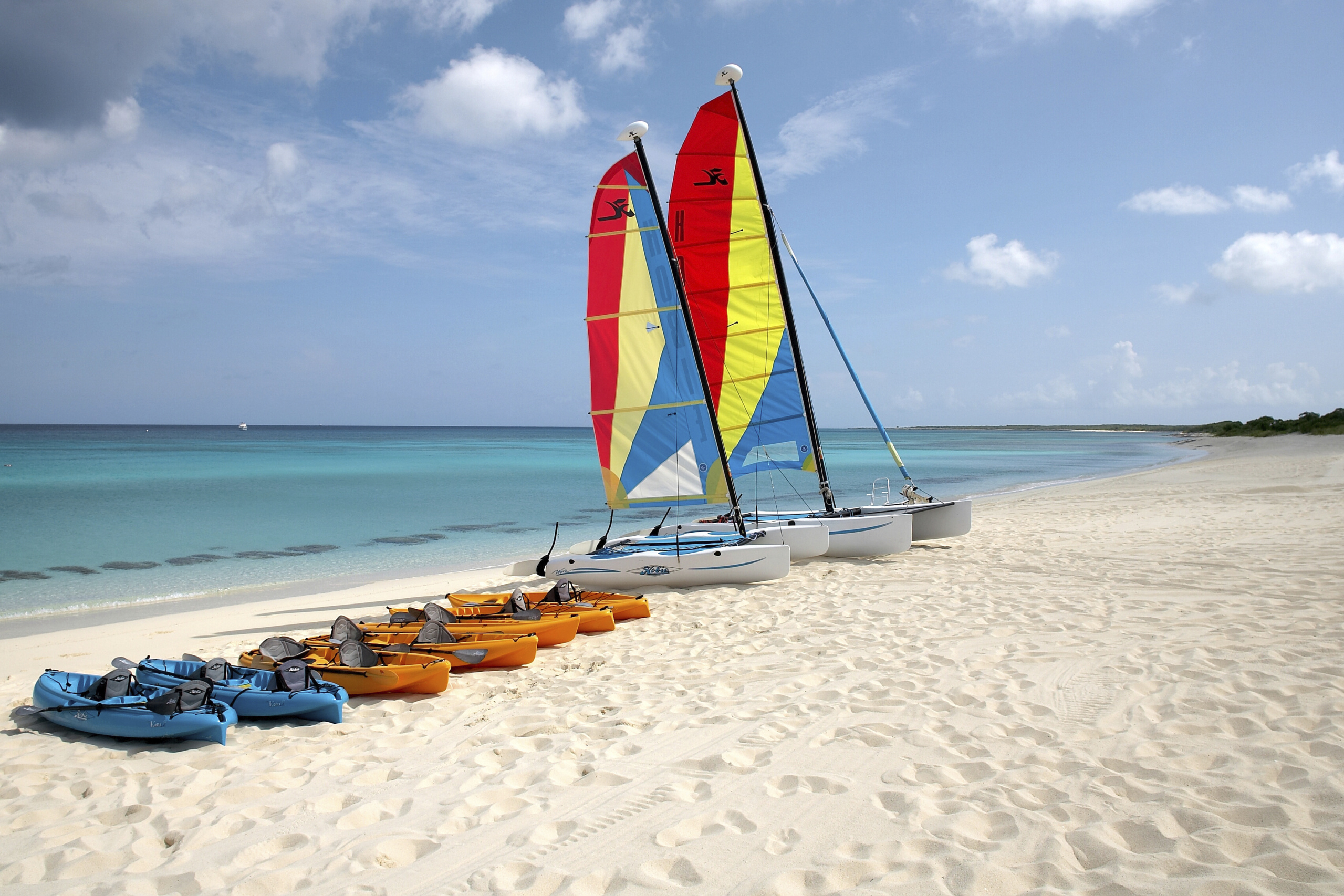 Yara Water Sports-Kayaks&Hobie Cats_High Res_5617 Amanyara