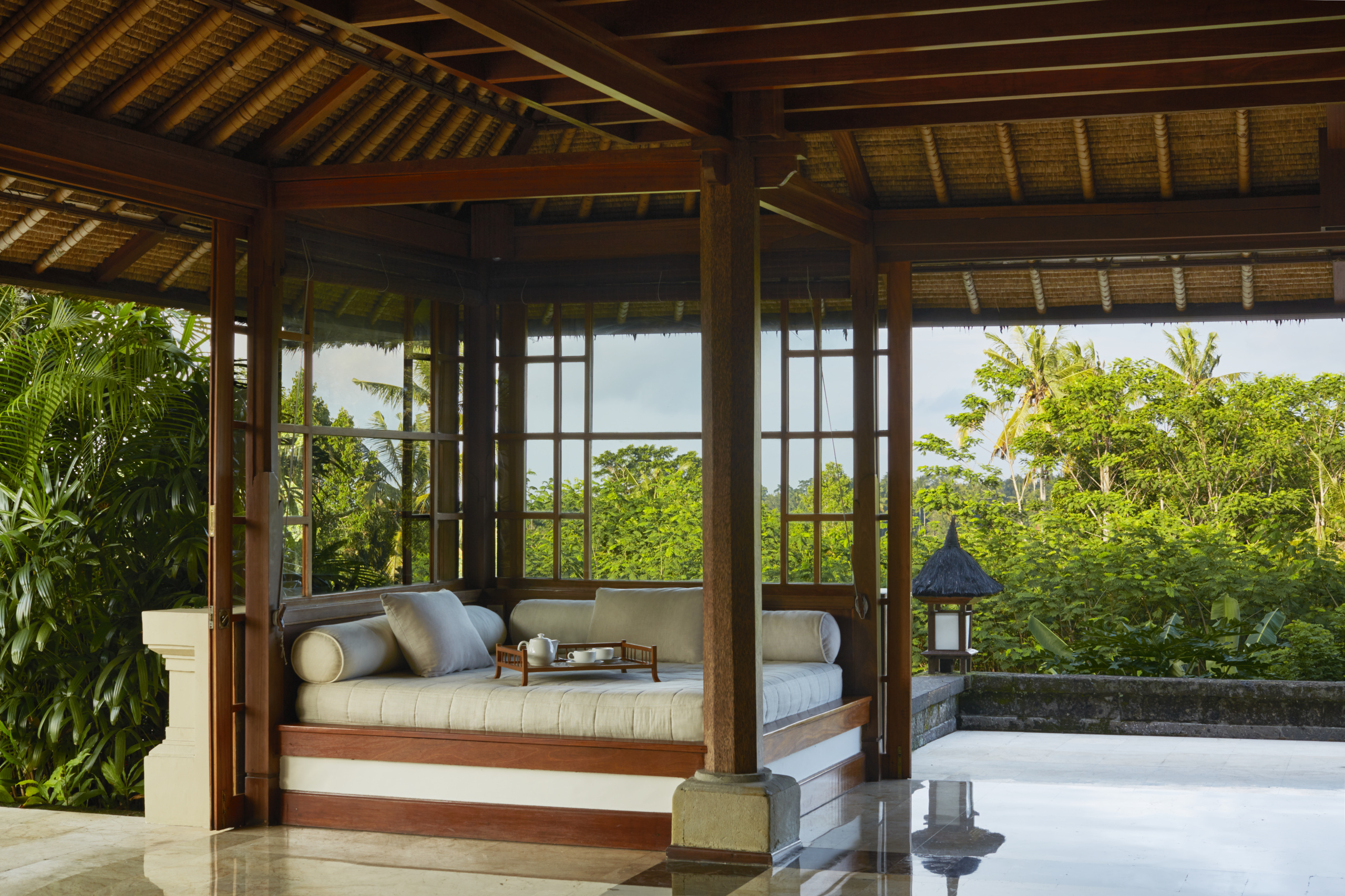 asmara suite living area_High Res_11605 Amandari Hotel