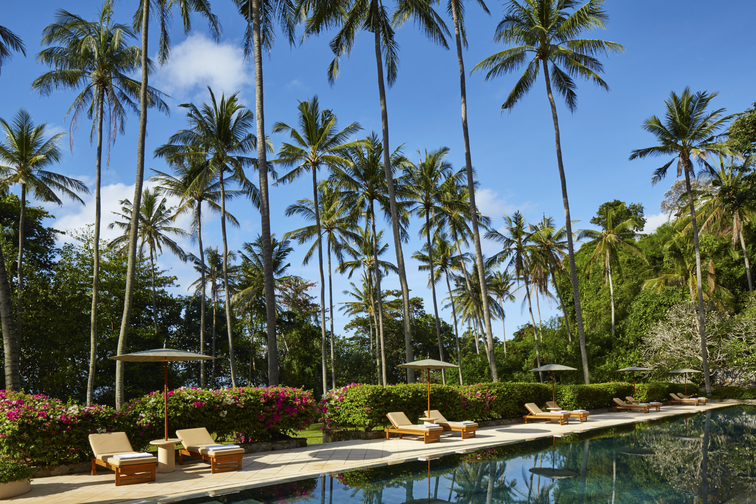 beach club pool_High Res_11273 Amankila