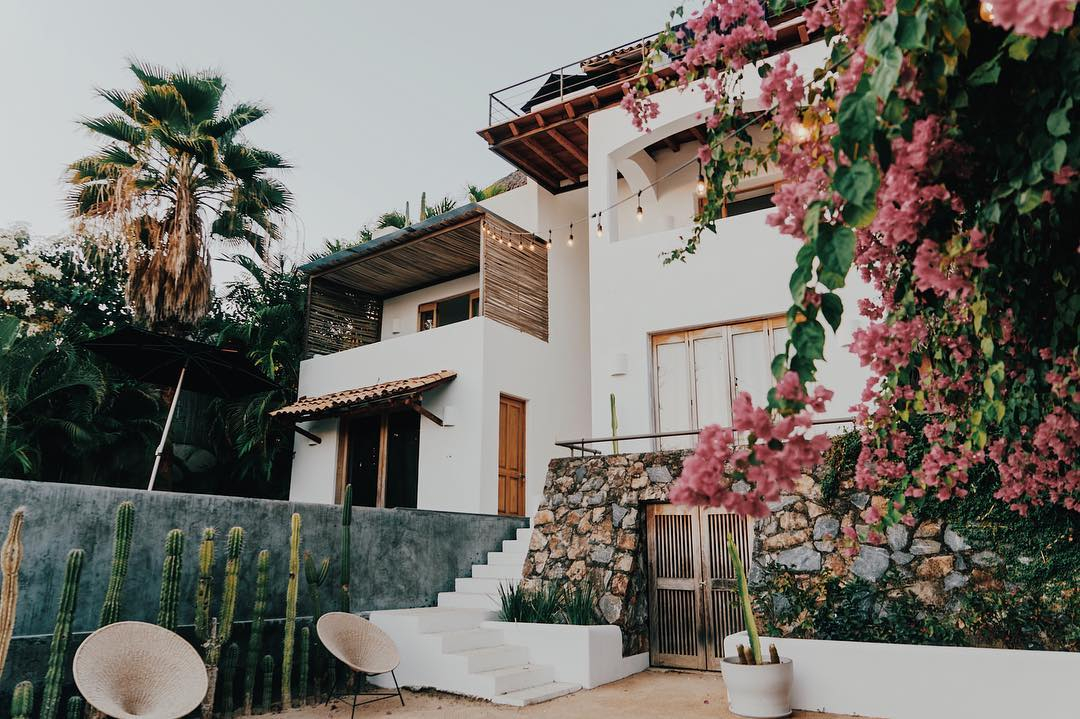 LaCasa-LaurenLRyan-01 La Casa