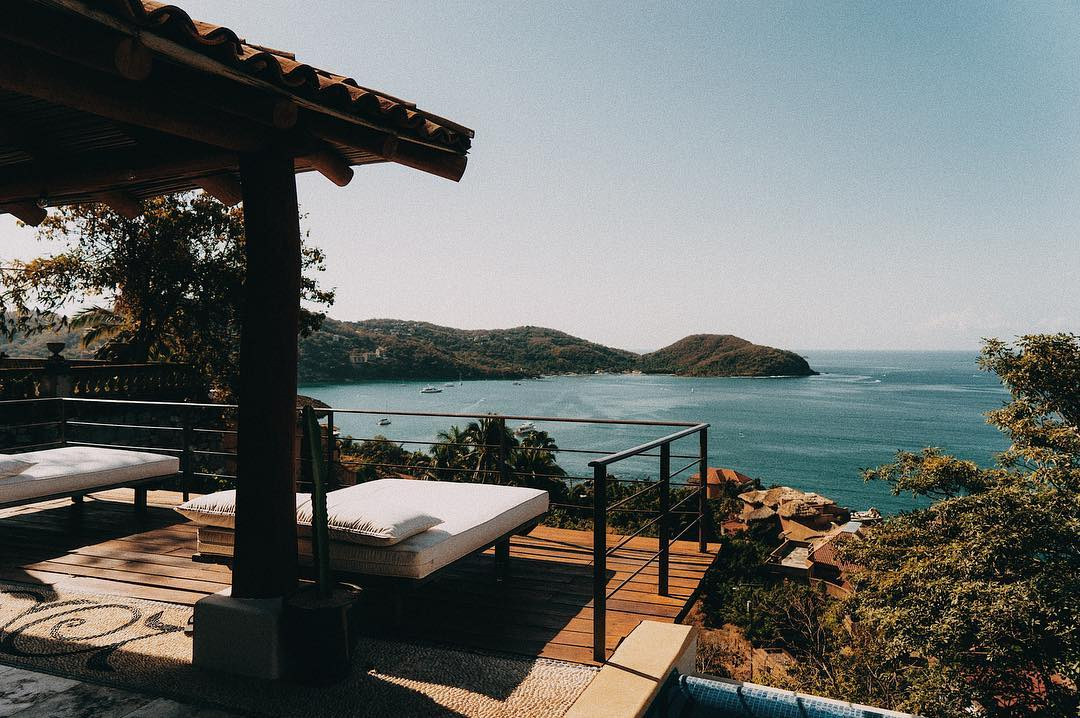 LaCasa-LaurenLRyan-02 La Casa