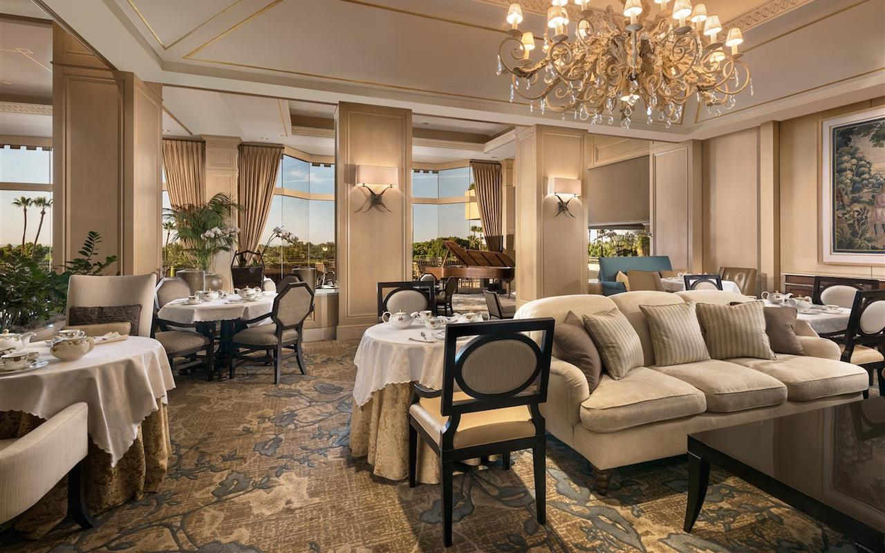 The Phoenician, a Luxury Collection Resort, Scottsdale-afternoon tea The Phoenician, a Luxury Collection Resort, Scottsdale