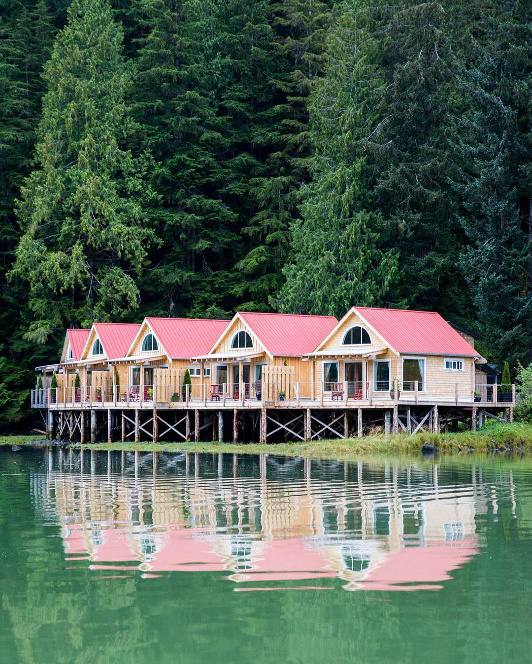 TheVenueReport-NimmoBayWildernessResort-JeremyKoreski-015 Nimmo Bay Wilderness Resort