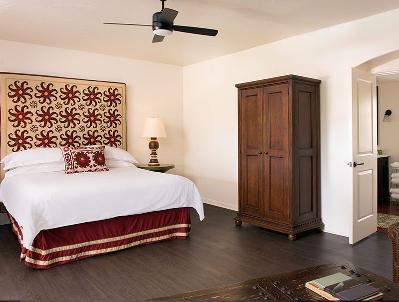 junior suite - colony palms hotel The Colony Palms Hotel and Bungalows