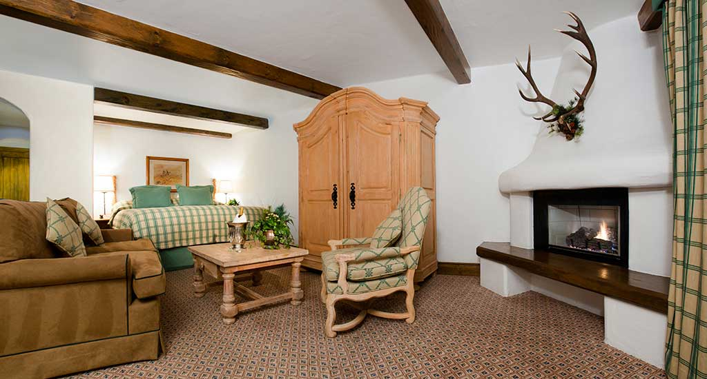 Blue-Spruce-Junior-Suite Sonnenalp Hotel