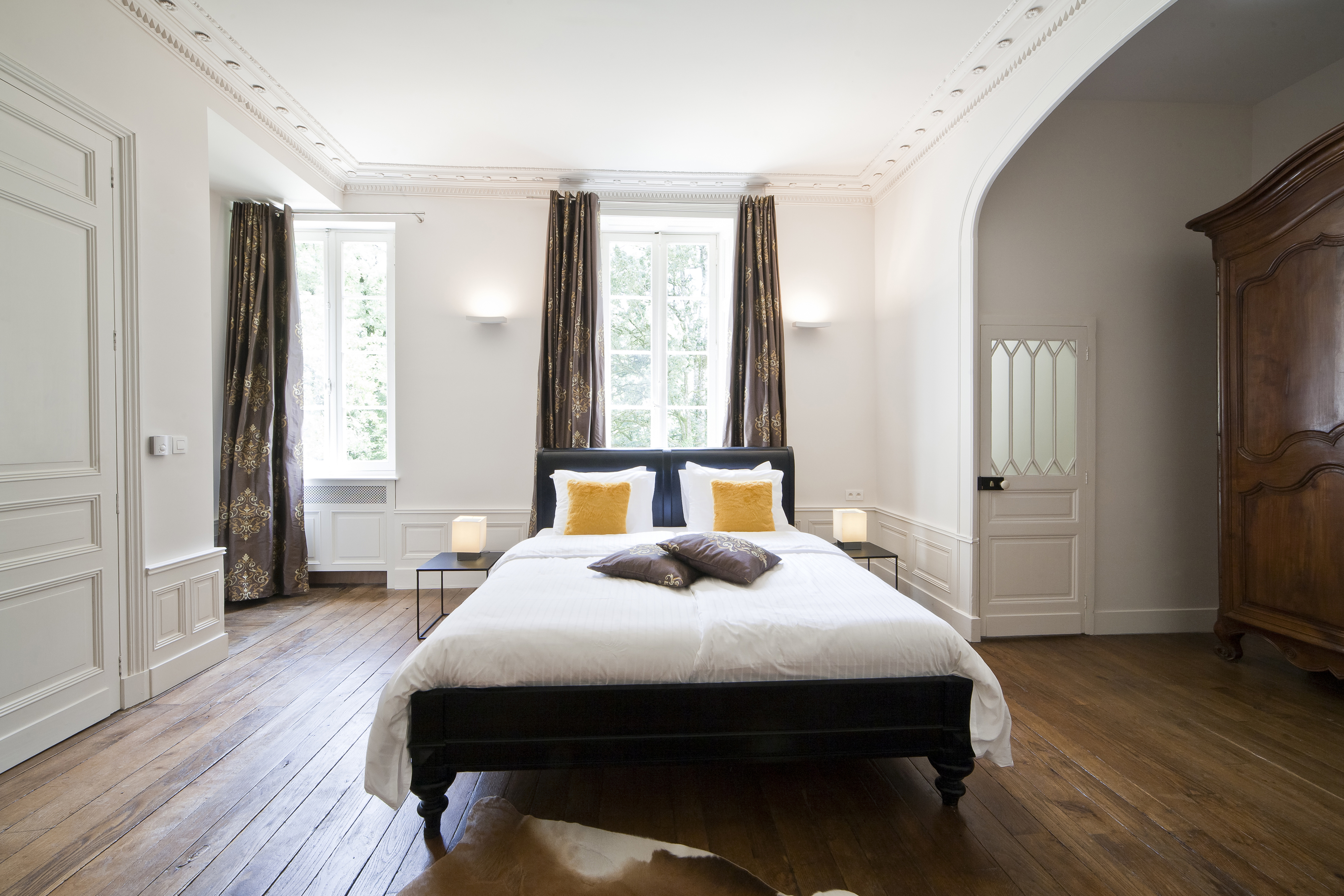 Anita Deses - Room 11 Chateau de Redon