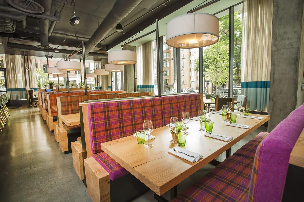 ThompsonSeattle-011 Thompson Seattle