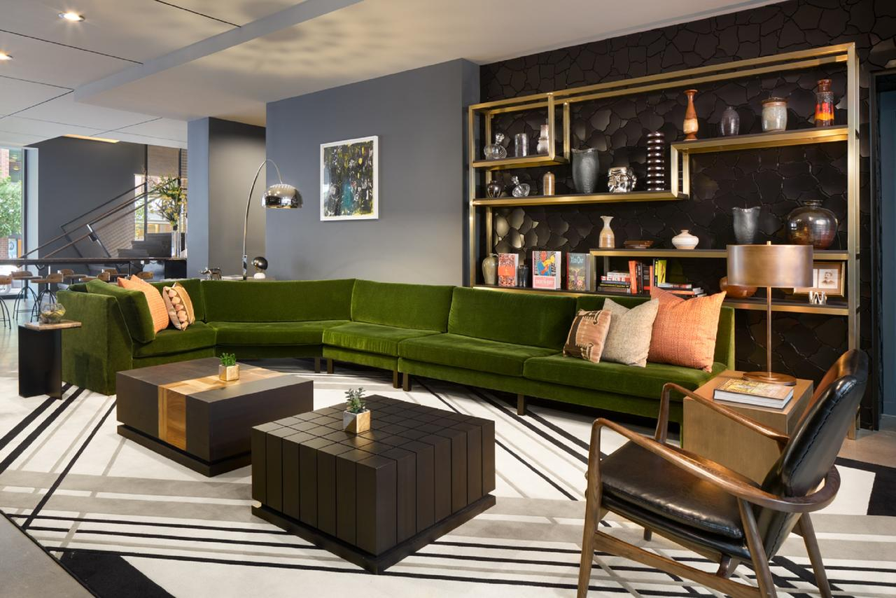 ThompsonSeattle-08 Thompson Seattle