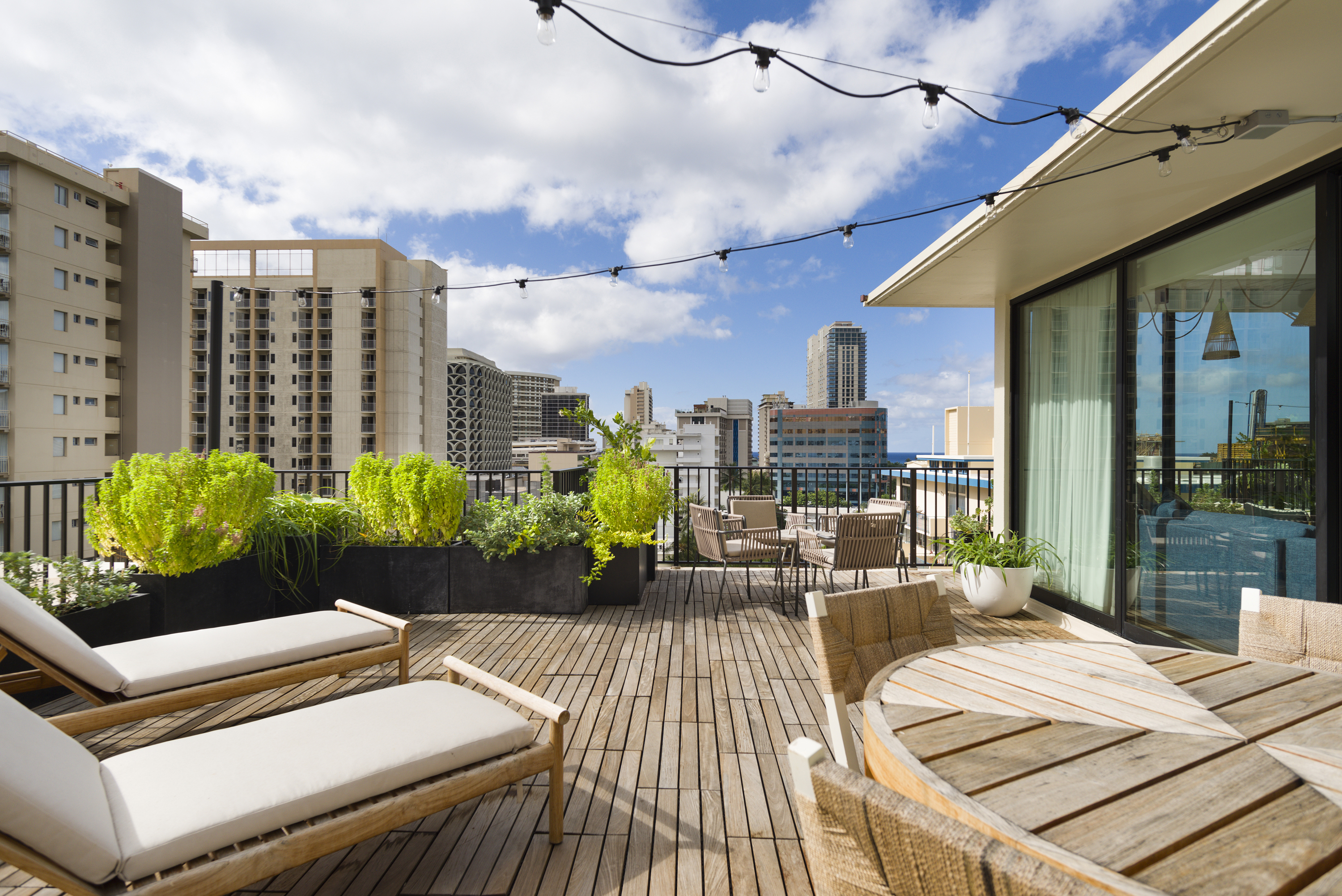 TheVenueReport-TheSurfjack-023 The Surfjack Hotel & Swim Club