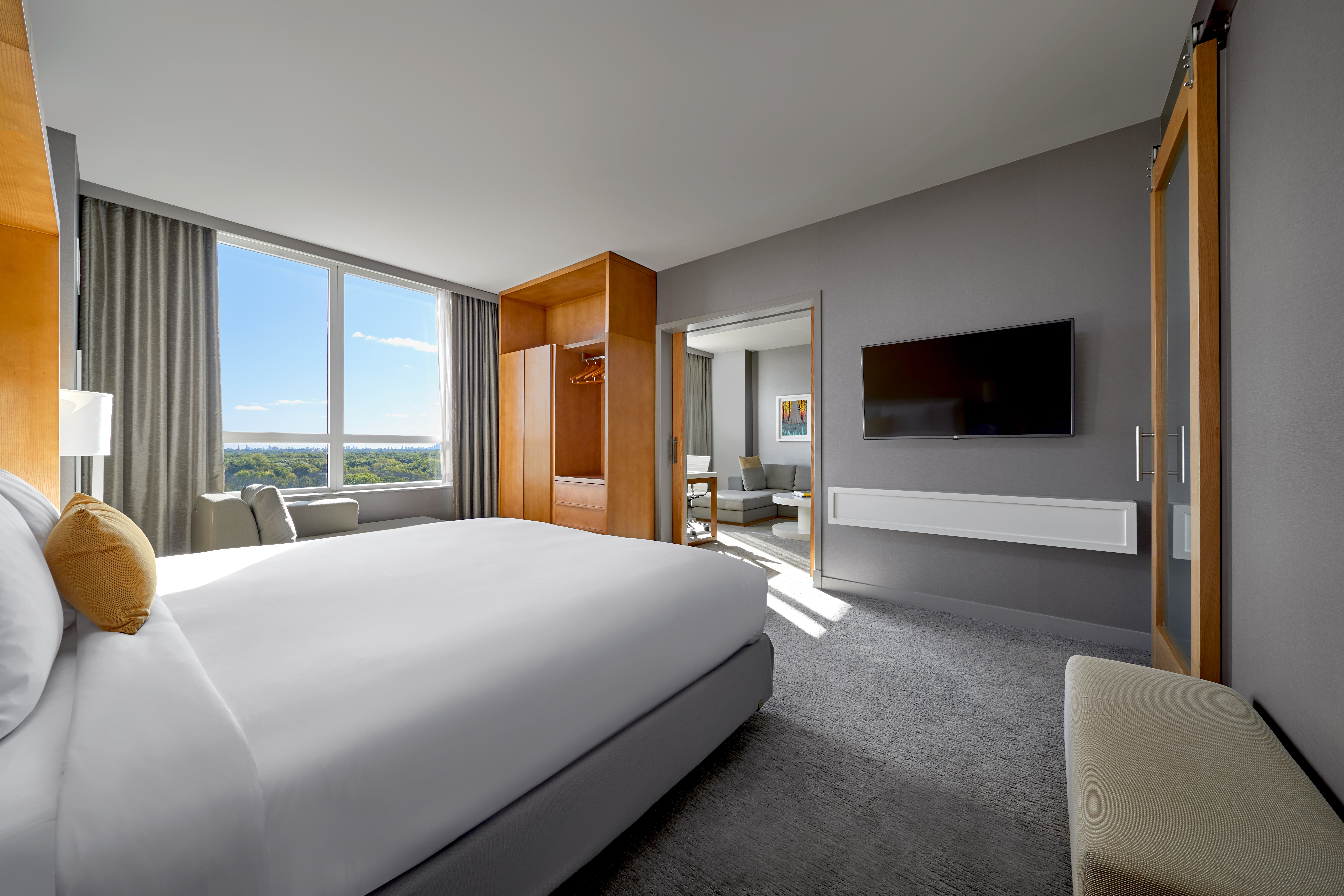 TheVenueReport-LoewsChicagoOhare-024 Loews Chicago O’Hare