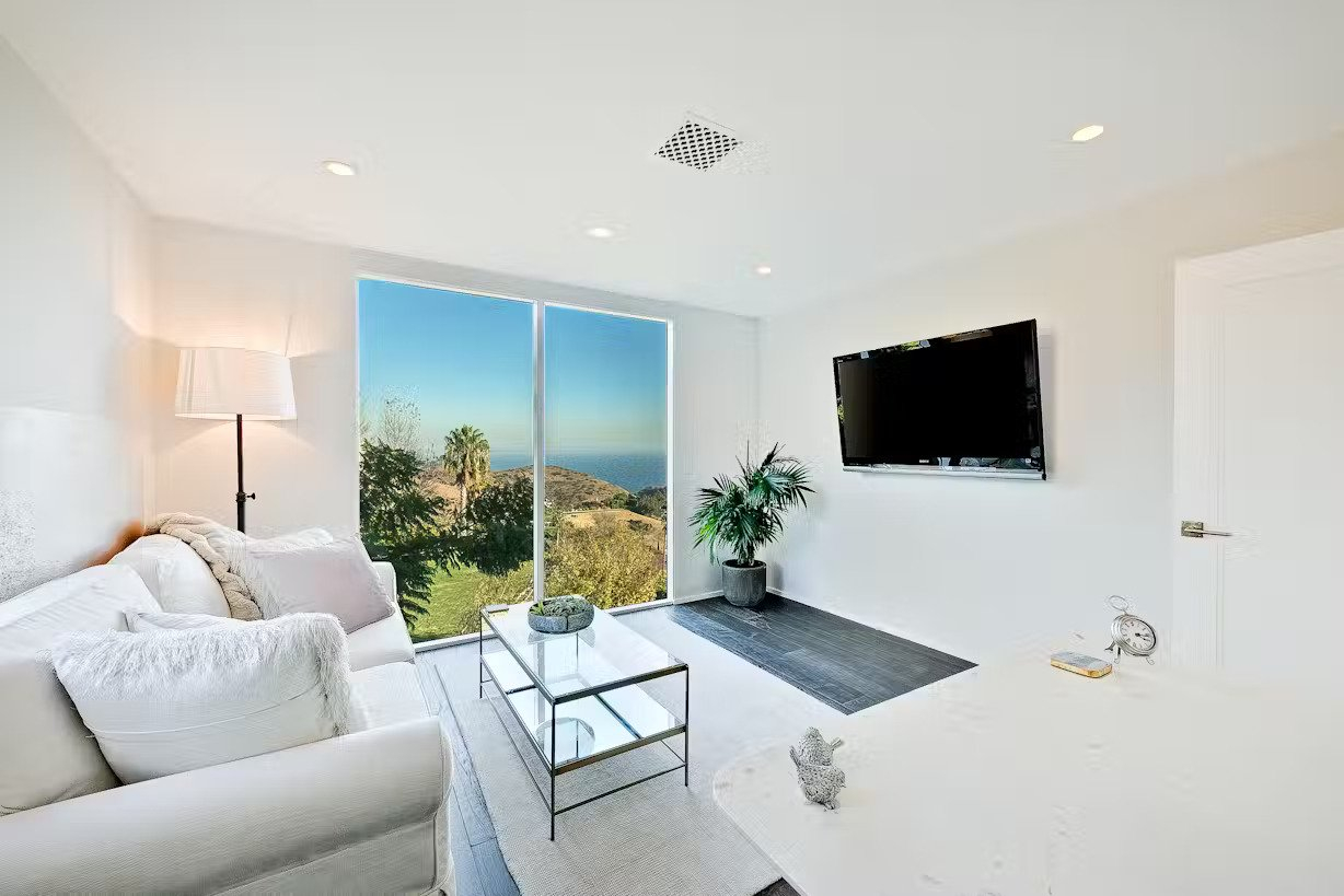 1705976678354-171027_27450CalicutRd-ELITE-10 Latigo View Malibu